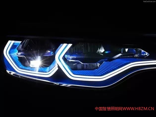 中國(guó)照明網(wǎng)提供：BMWK1600GTL概念車首次配備了激光大燈照明科技