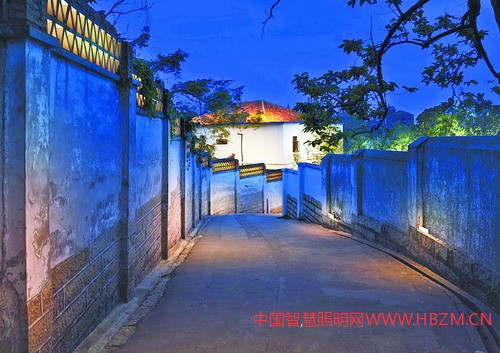 鼓浪嶼街道照明提升前。