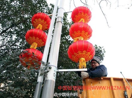 徐州市照明管理處大紅燈籠路邊掛