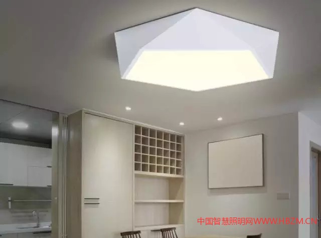 中國照明網(wǎng)客廳照明燈具