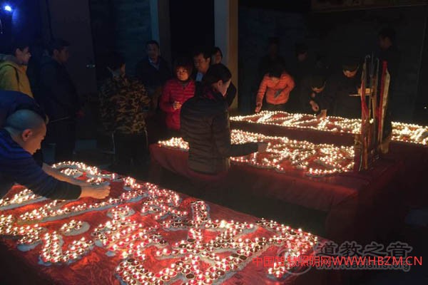 廣東東莞郭都真人古觀上元千人供燈祈福法會(huì)舉行