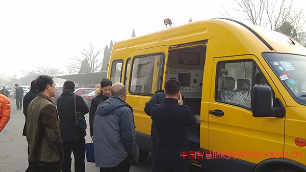 東營市政電纜故障測試車交貨現(xiàn)場