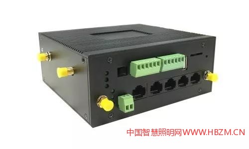 智慧照明創(chuàng)新通訊設(shè)備超級(jí)工業(yè)智能網(wǎng)關(guān)&ldquo;聚盒1代