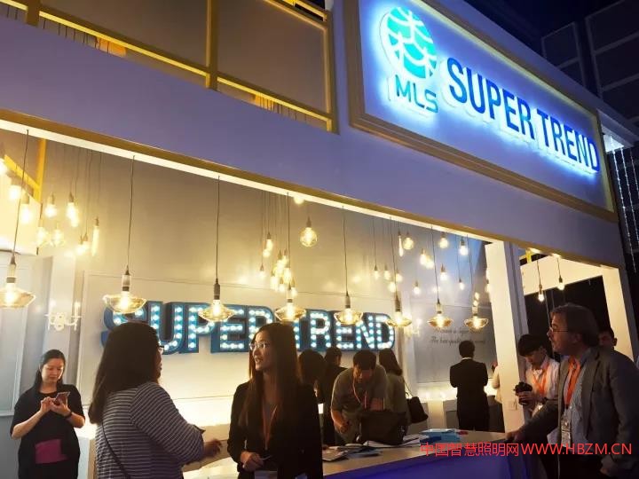 19屆香港國際秋季燈飾展在香港會議展覽中心盛大開幕