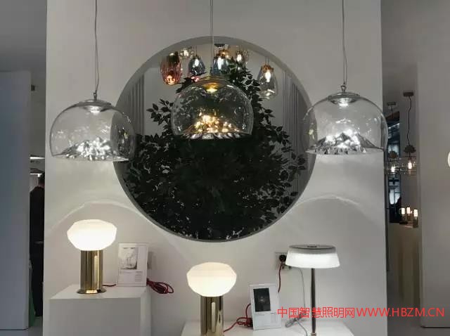 19屆香港國際秋季燈飾展在香港會議展覽中心盛大開幕