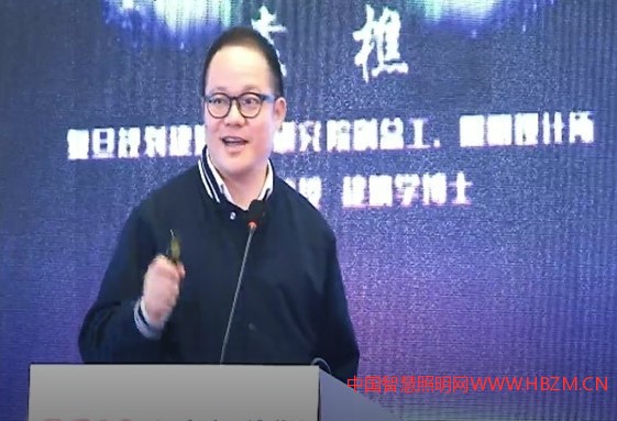 復(fù)旦規(guī)劃建筑設(shè)計(jì)研究院副總工、照明設(shè)計(jì)研究所所長(zhǎng)、副教授、建筑學(xué)博士 袁樵