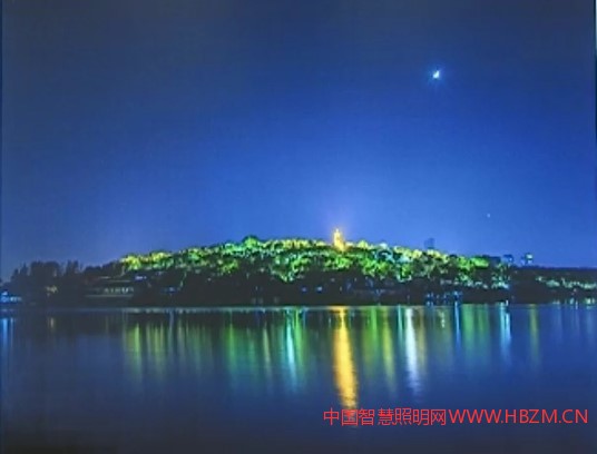 玄武湖部的一個(gè)照明