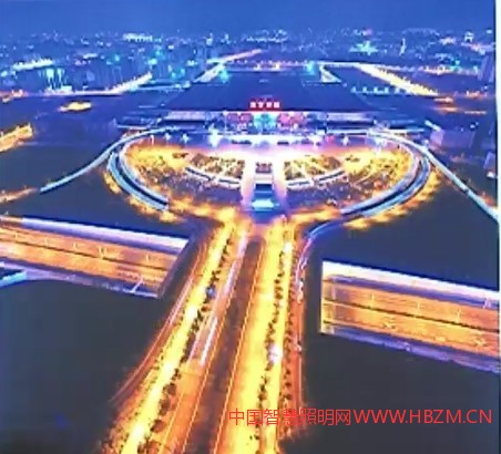 這是南站的一個(gè)整體的形象