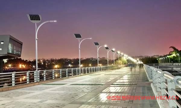 拉斯維加斯環(huán)保路燈