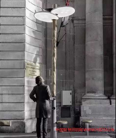 法國(guó)巴黎clover電路燈