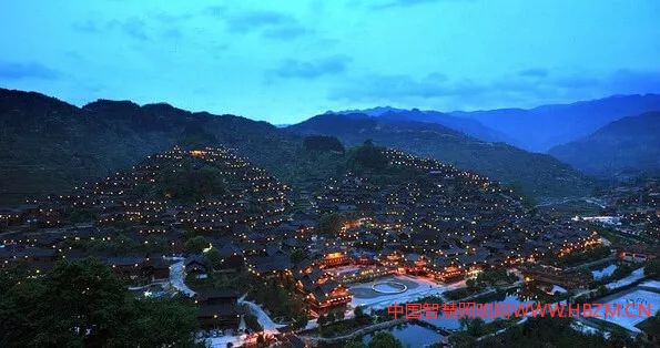 千戶(hù)苗寨的夜燈&mdash;&mdash;黔東南