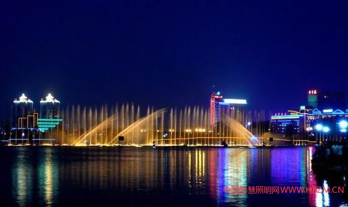 智達(dá)光電出品：怎一個(gè)&ldquo;美&rdquo;字了得&mdash;&mdash;龍湖公園