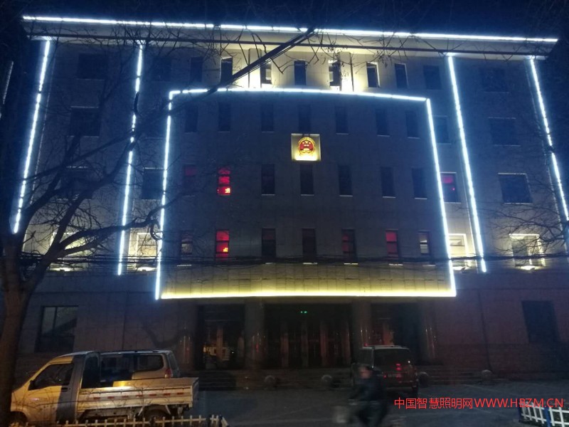 如今的無極，已然是燈火輝煌