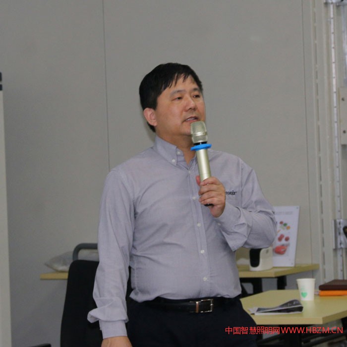 中翔儀器舉辦2018第一屆電源技術(shù)培訓(xùn)研討會(huì)