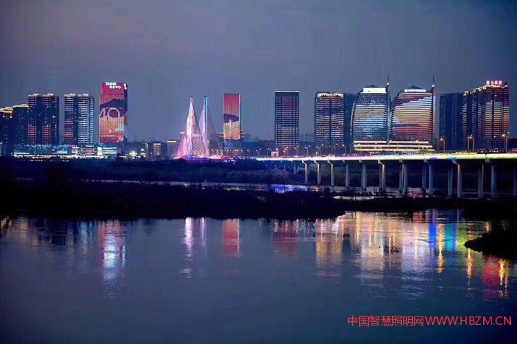 打造南充魅力夜景，順舟智能助力一江兩岸景觀亮化項(xiàng)目完成