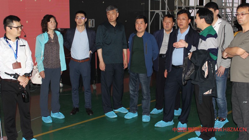 上海三思電子工程有限公司嘉善LED大屏和智慧燈桿生產(chǎn)基地參觀考察