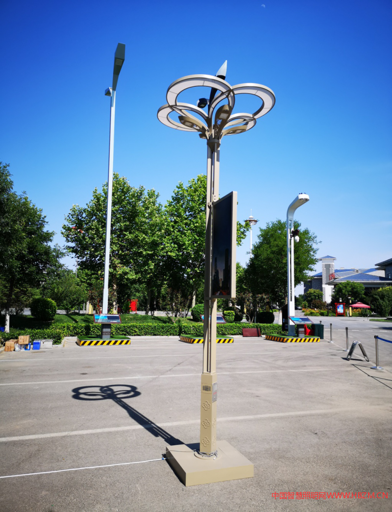 智慧照明與智慧路燈桿