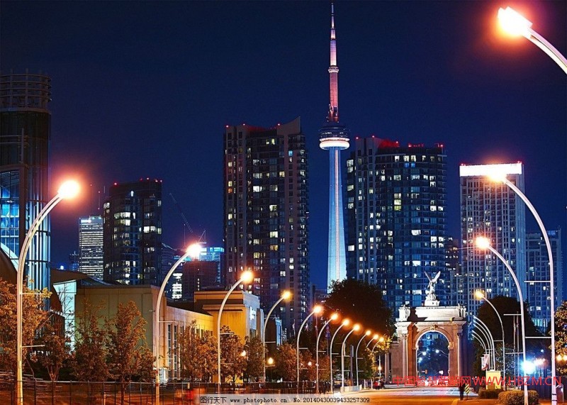 藍(lán)白色LED路燈--中國(guó)智慧照明網(wǎng)