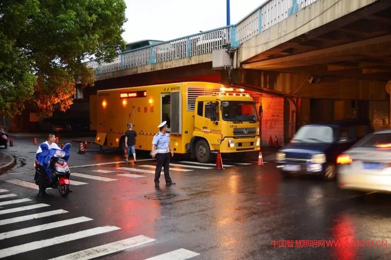 常州城市照明啟動(dòng)應(yīng)急預(yù)案應(yīng)對(duì)臺(tái)風(fēng)災(zāi)害--中國智慧照明網(wǎng)