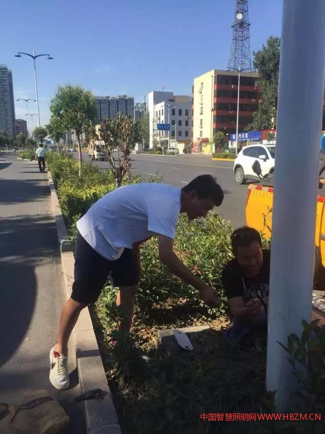 路燈維修---中國智慧照明網(wǎng)