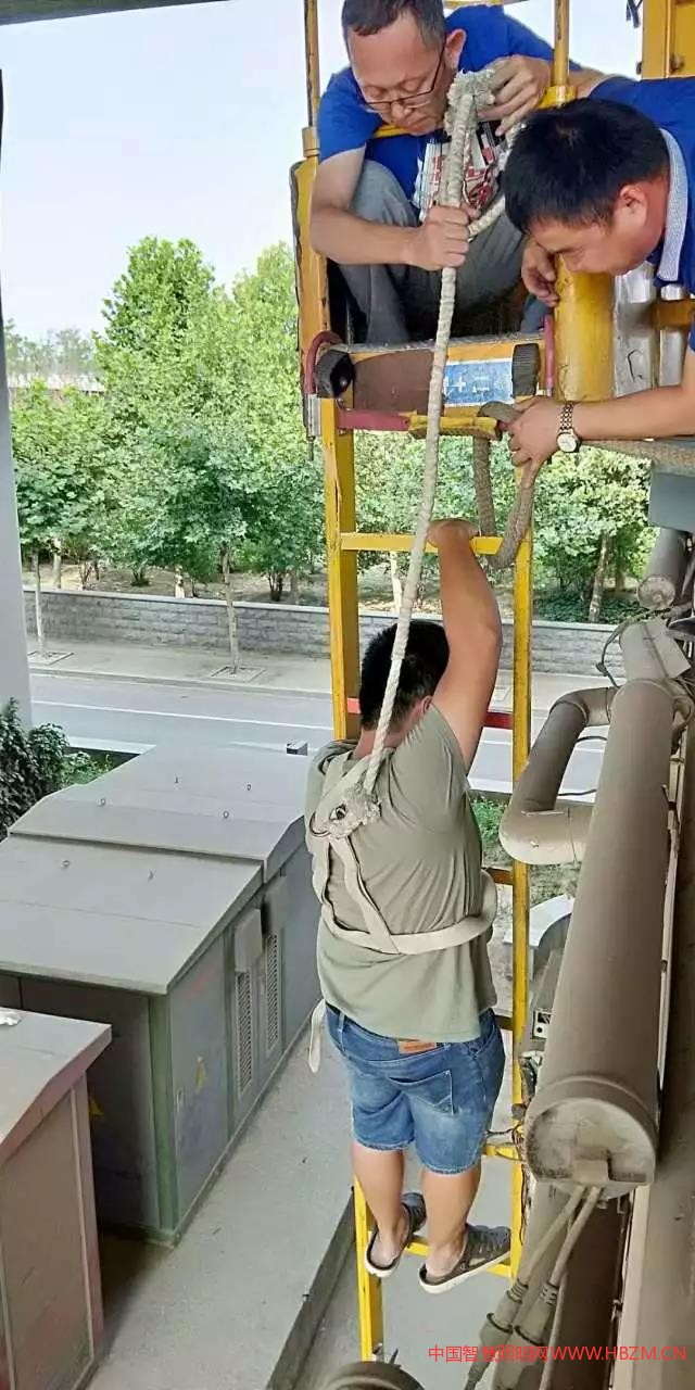 路燈維修---中國智慧照明網(wǎng)