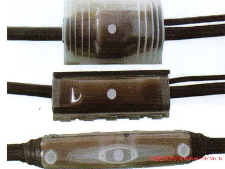  圖3防水接線盒接頭