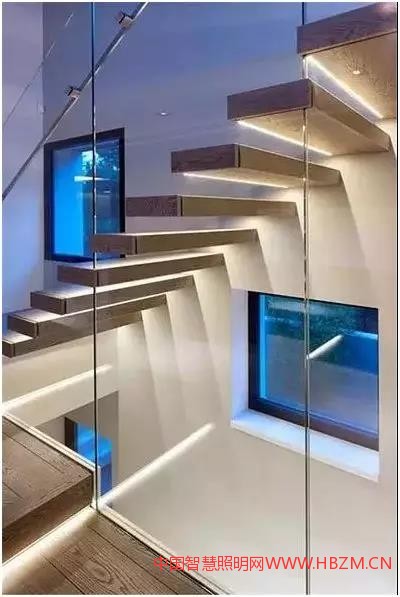 隱藏于階梯下的樓梯照明--中國智慧照明網(wǎng)