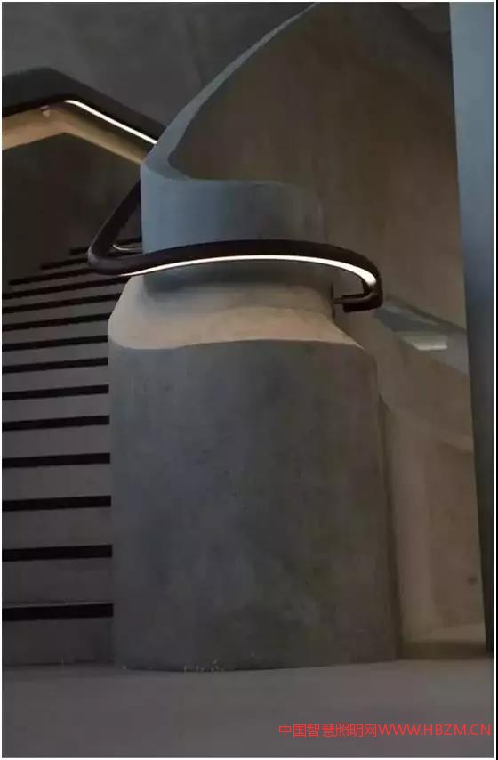 隱藏于階梯下的樓梯照明--中國智慧照明網(wǎng)