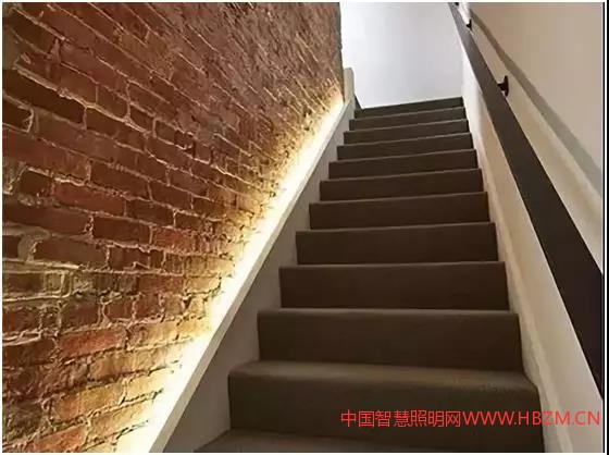 隱藏于階梯下的樓梯照明--中國智慧照明網(wǎng)