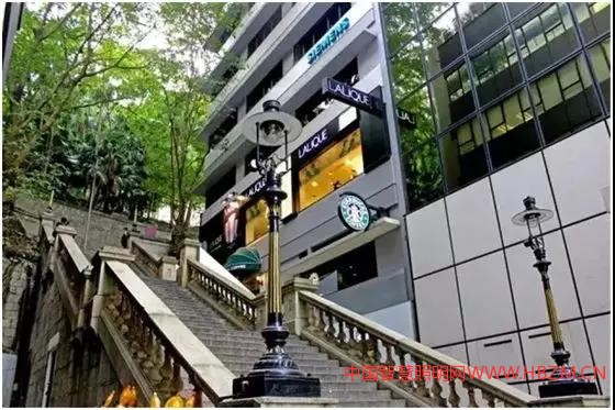 隱藏于階梯下的樓梯照明--中國智慧照明網(wǎng)