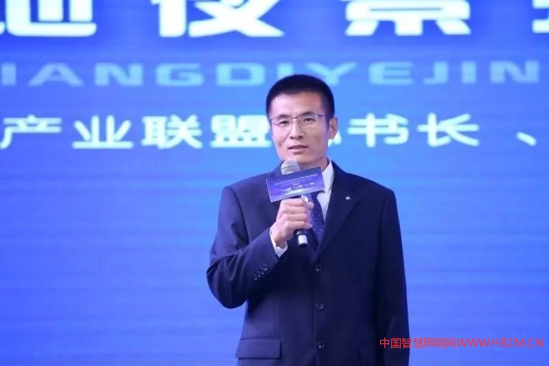 雄安新區(qū)特色產(chǎn)業(yè)聯(lián)盟秘書長呂玉峰