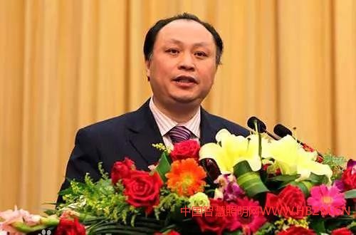 照明界第一位中國(guó)科學(xué)院院士江風(fēng)益