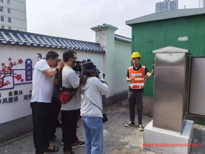 廣東正力通用電氣有限公司高端技術(shù)服務(wù)部梁家業(yè)講解漏電報警系統(tǒng)如何工作