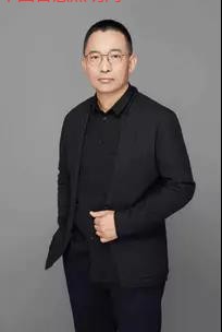   許東亮        棟梁國際照明設(shè)計中心 總設(shè)計師        2017廈門金磚會議期間夜景照明總設(shè)計師       2018青島上合峰會期間城市照明提升總設(shè)計師