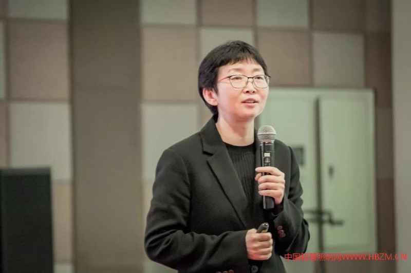 演講嘉賓：復(fù)旦大學(xué) 遲楠教授