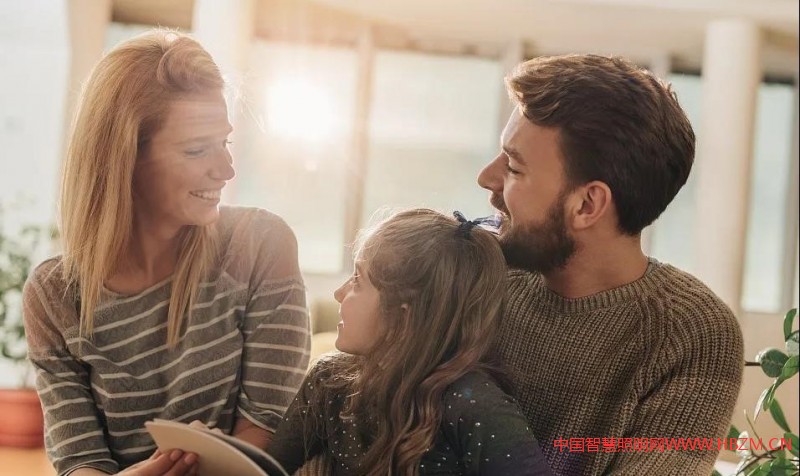 智能照明無(wú)限靠近自然光，讓人造光回歸自然！