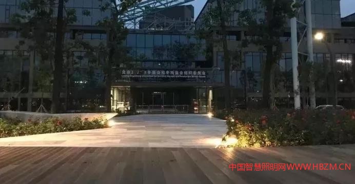 燈光工程已經(jīng)基本建設(shè)完成