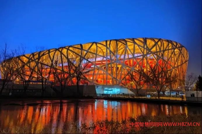 國(guó)家體育場(chǎng)（鳥(niǎo)巢）